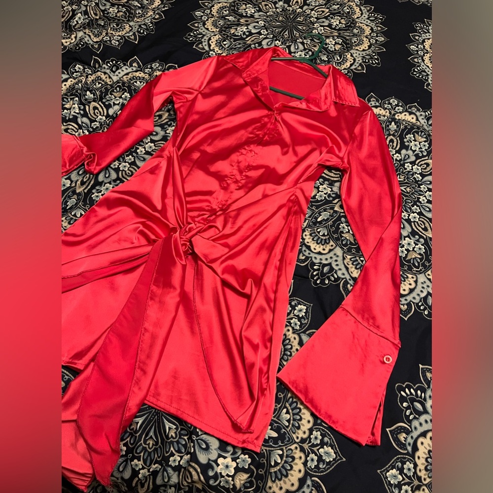 Pink deess with long sleeves only used once!!